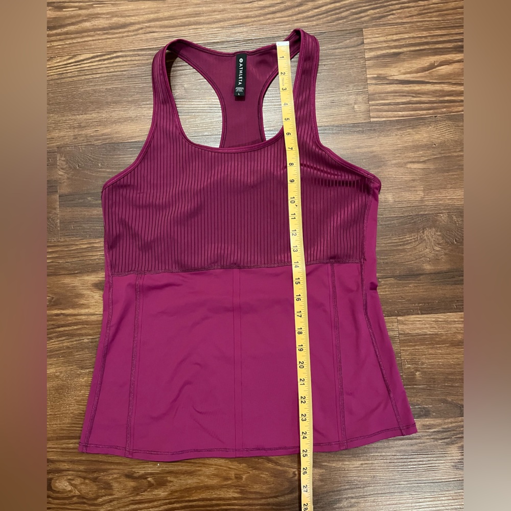 NWOT ATHLETA Vitality Rib Tank Size L - Picture 8 of 8